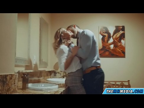 ❤️ 公衆トイレで巨乳金髪美女に誘惑されたら ❌ at us ja.hqpornvideos.ru ❌️